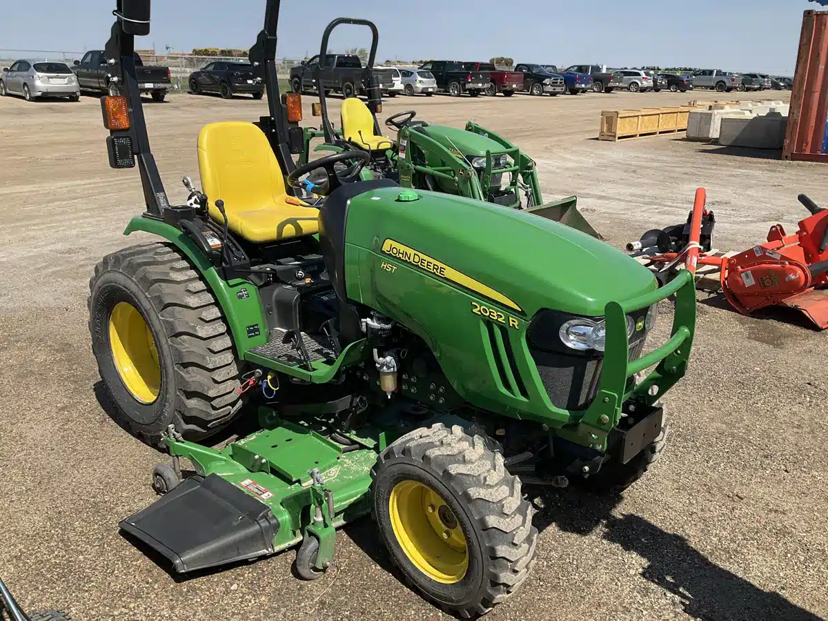Gallery image 2 for Used 2015 John Deere 2032R Tractor
