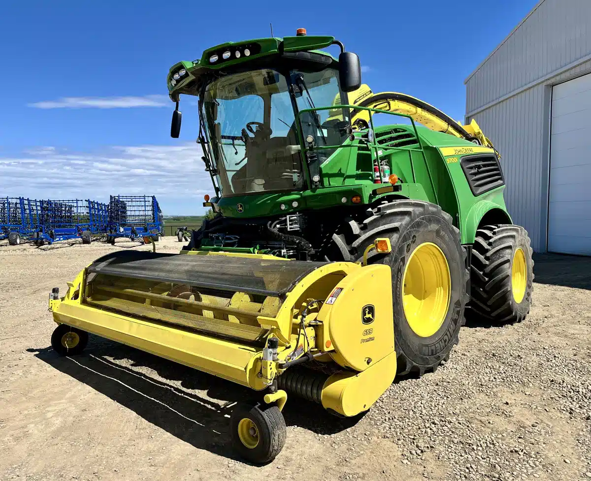 Gallery image 1 for Used 2023 John Deere 9700 Forage Harvester