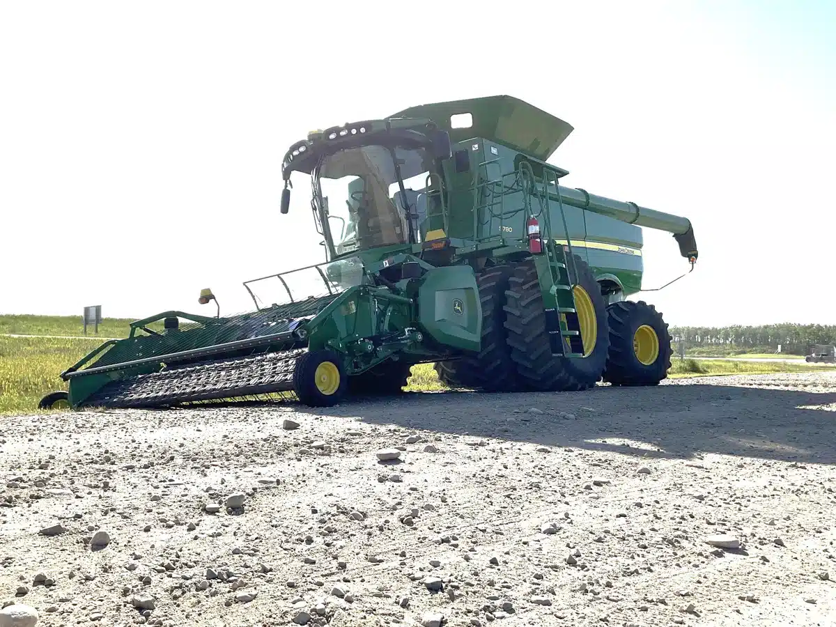 Gallery image 1 for Used 2021 John Deere S780 Combine