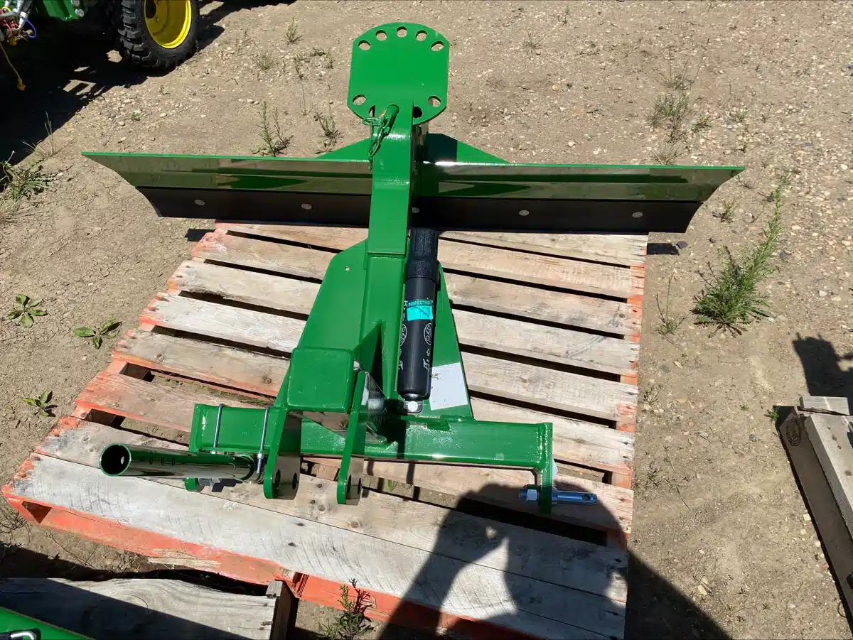 Gallery image 2 for Used 2022 Frontier RB5060L Attachment