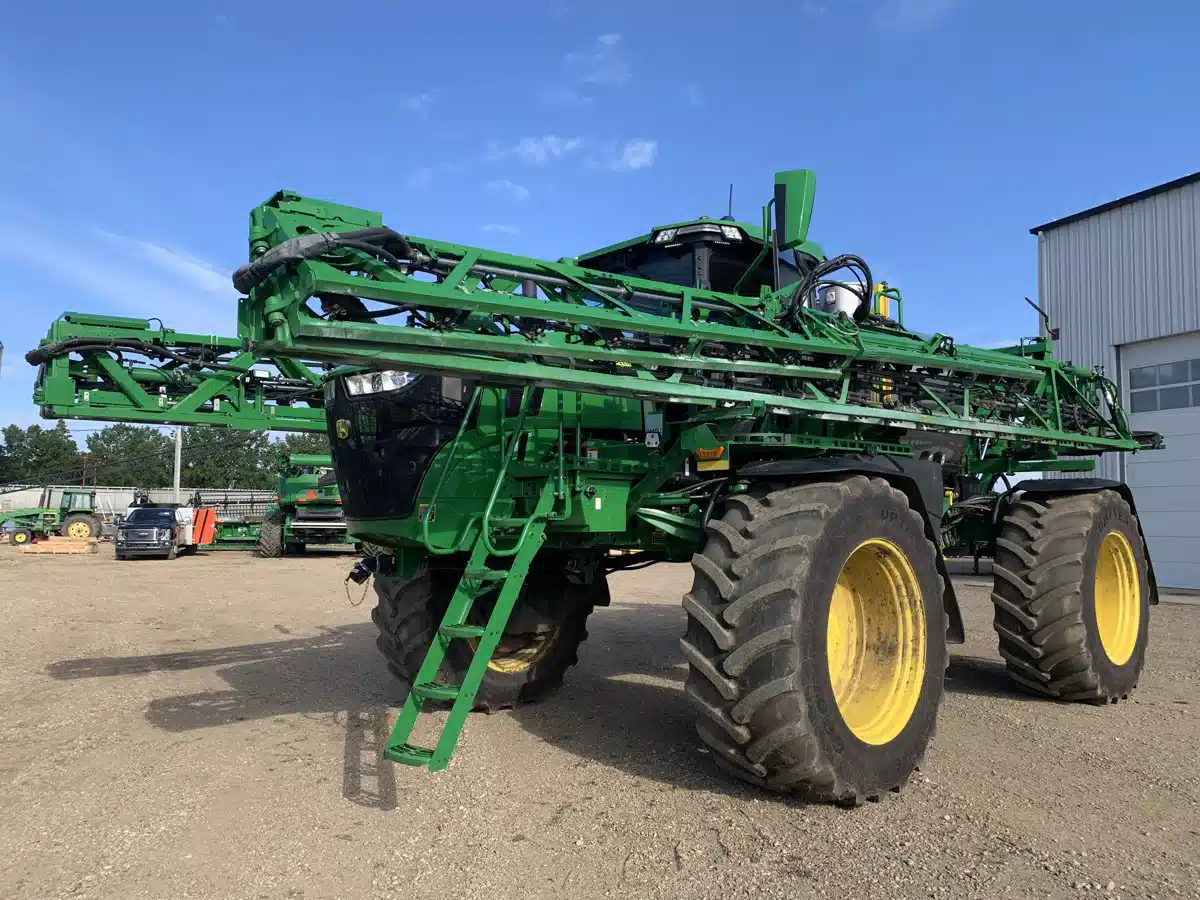 Gallery image 2 for 2023 John Deere 616R Sprayer - Self Propelled
