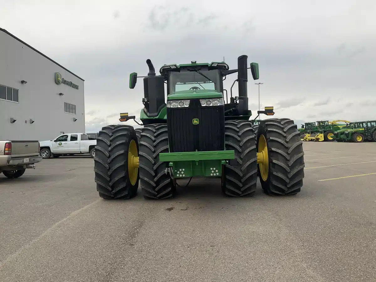 Gallery image 2 for Used 2023 John Deere 9R 540 Tractor