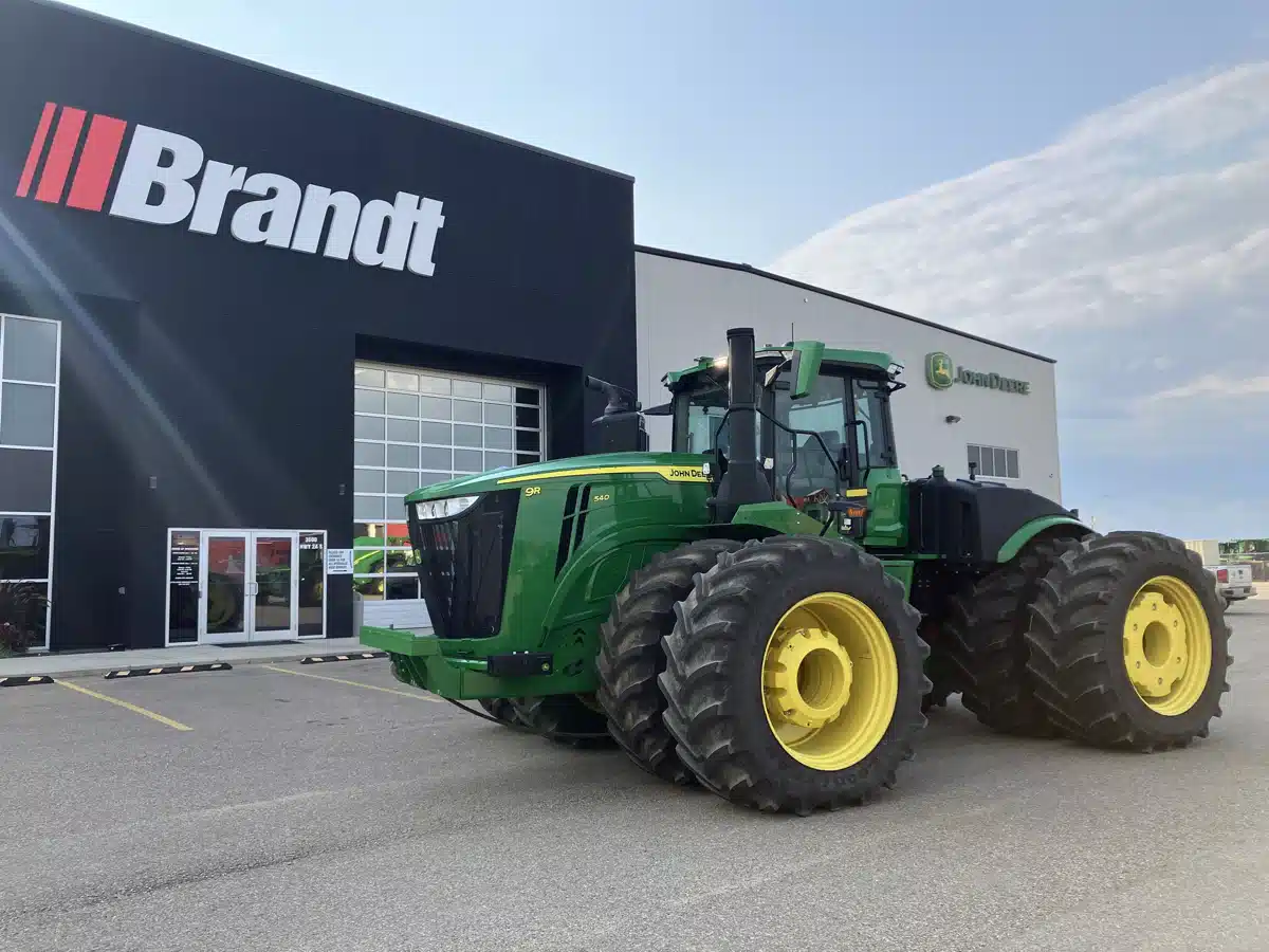 Gallery image 2 for Used 2022 John Deere 9R 540 Tractor