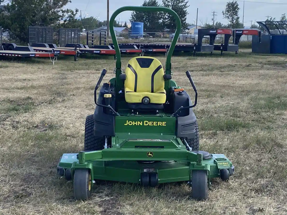 Gallery image 2 for Used 2021 John Deere Z997R Mower - Zero Turn