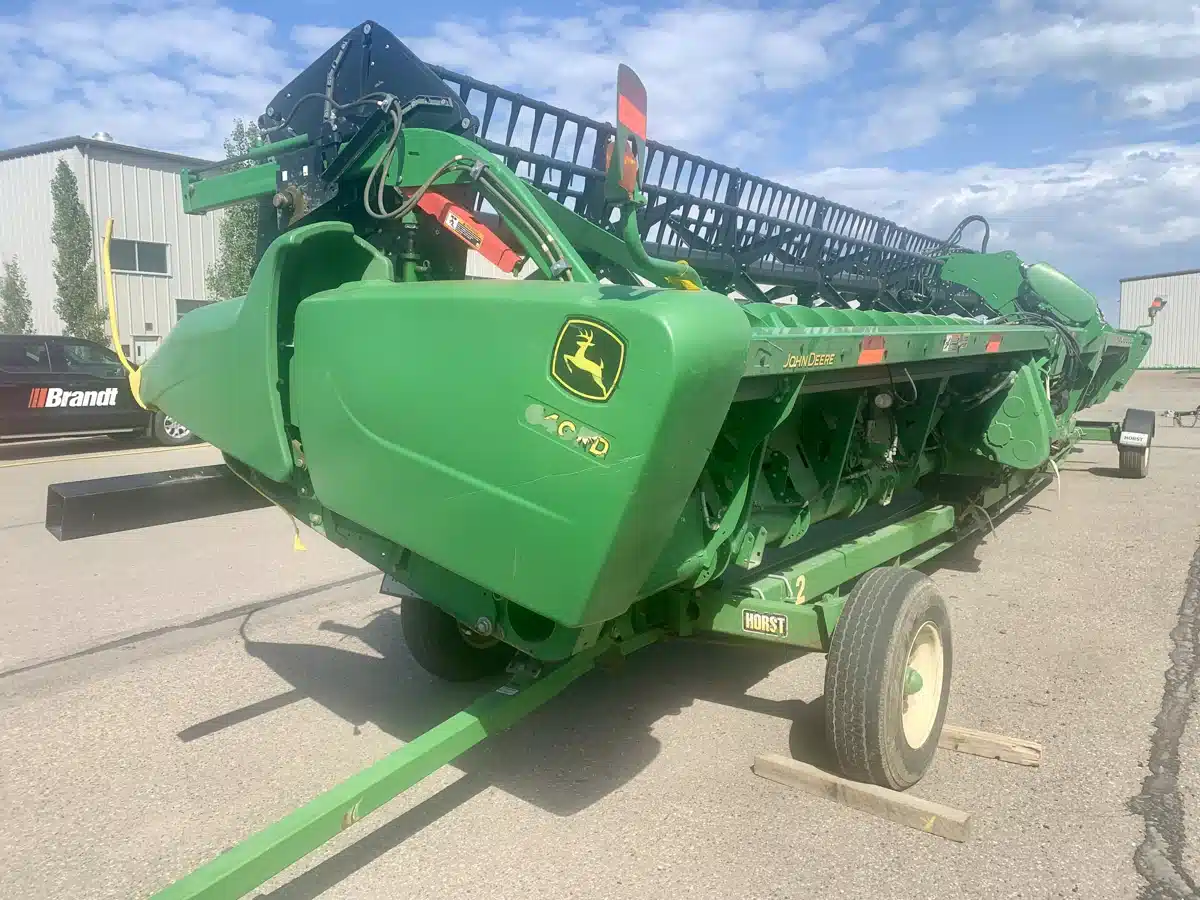 Gallery image 2 for Used 2018 John Deere 640FD Header - Draper