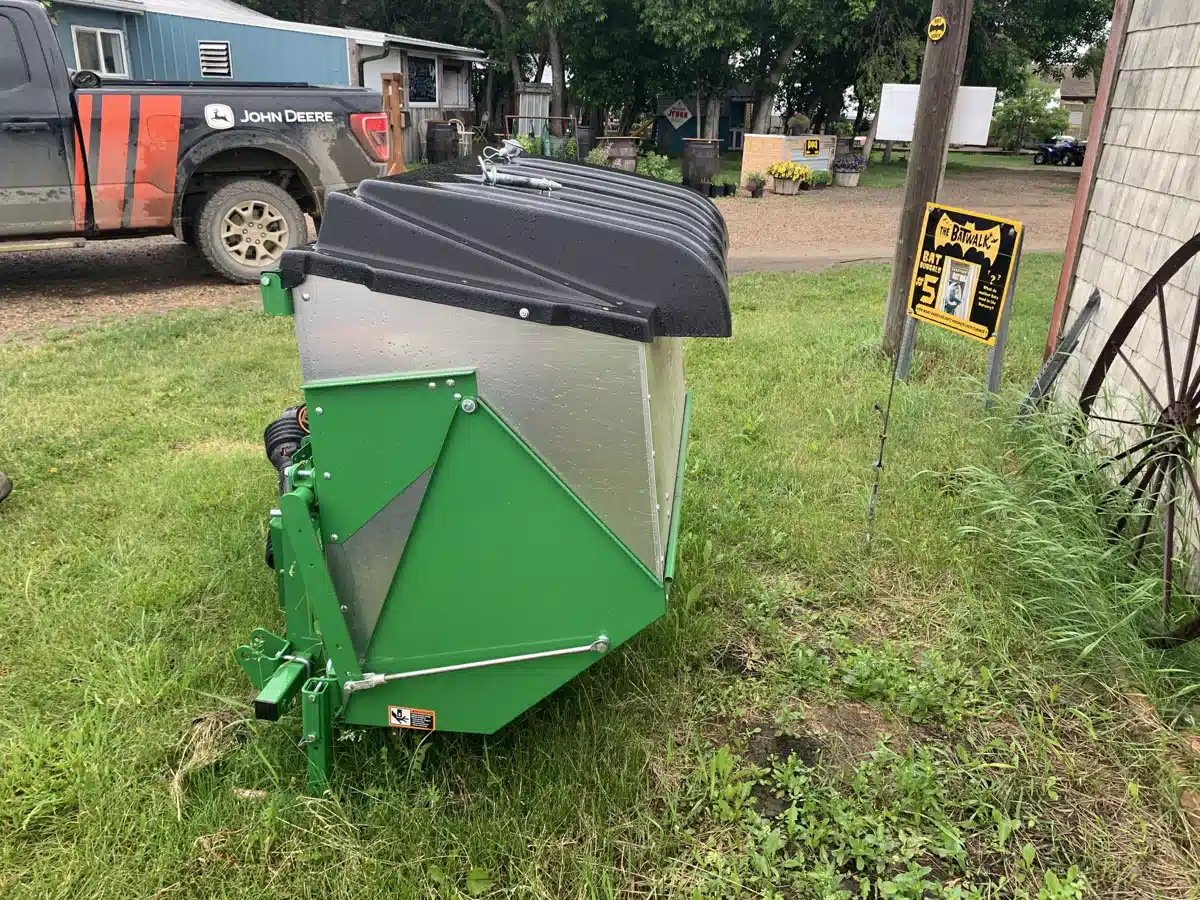 Gallery image 2 for Used 2021 Frontier MC2120 Attachment