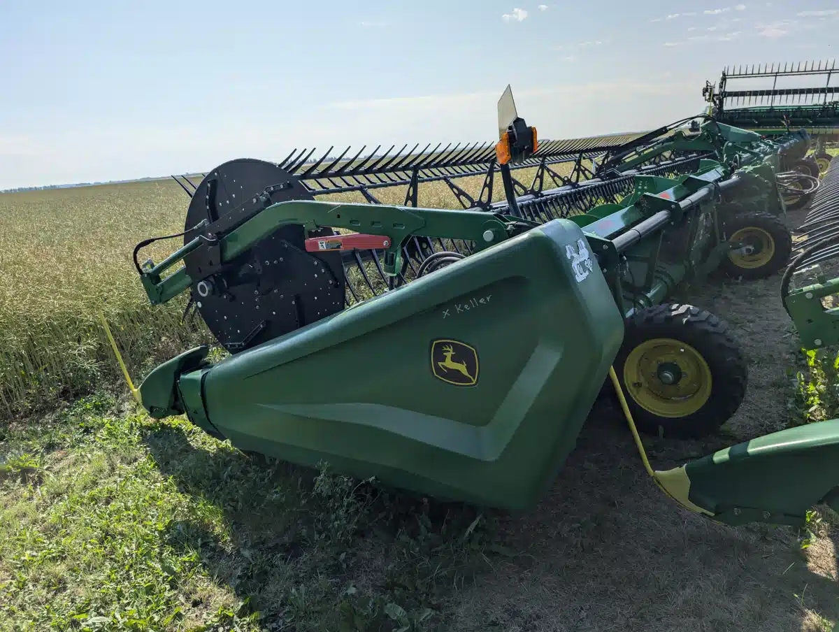 Gallery image 2 for Used 2022 John Deere HD50F Header - Flex