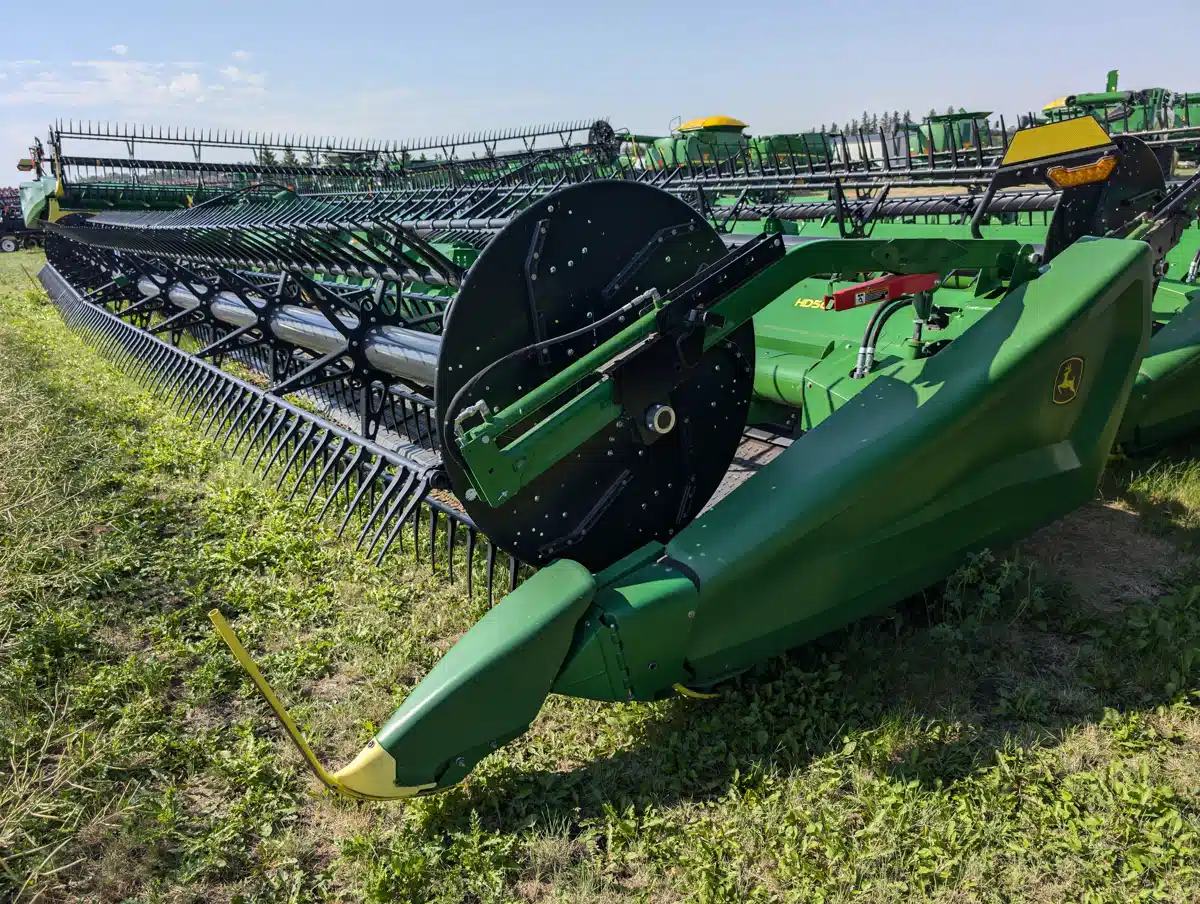 Gallery image 1 for Used 2022 John Deere HD50F Header - Flex