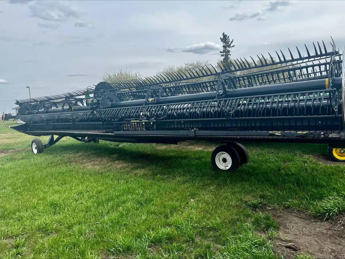 Gallery image 1 for Used 2020 MacDon FD140 Header - Flex Draper