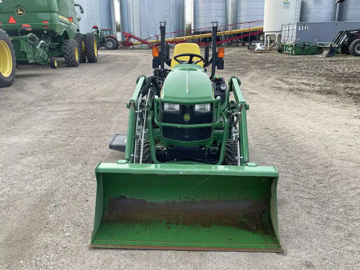 Gallery image 2 for Used 2014 John Deere 1025R Tractor