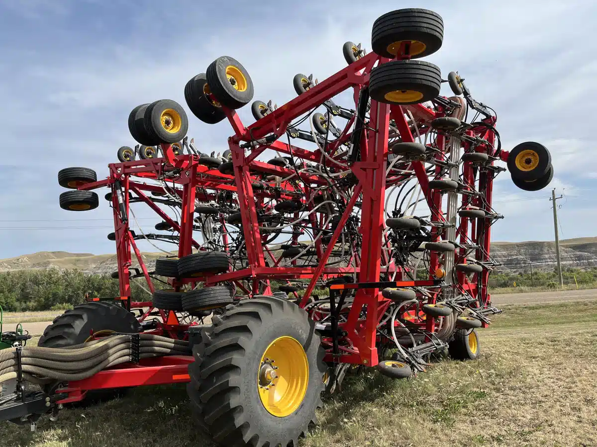 Photo de la Galerie 2 pour 2024 Väderstad 8412 Semoir à air
