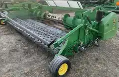 Gallery image 2 for Used 2013 John Deere 615P Header - Draper