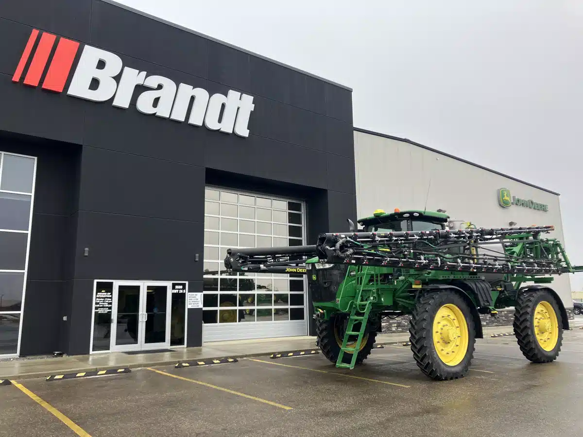 Gallery image 2 for Used 2020 John Deere 4060 Sprayer - Self Propelled