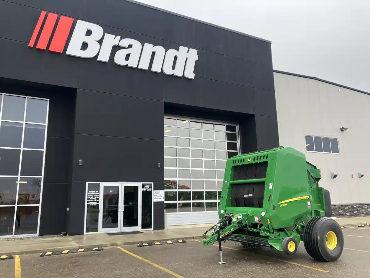 Gallery image 1 for Used 2023 John Deere 560M Round Baler