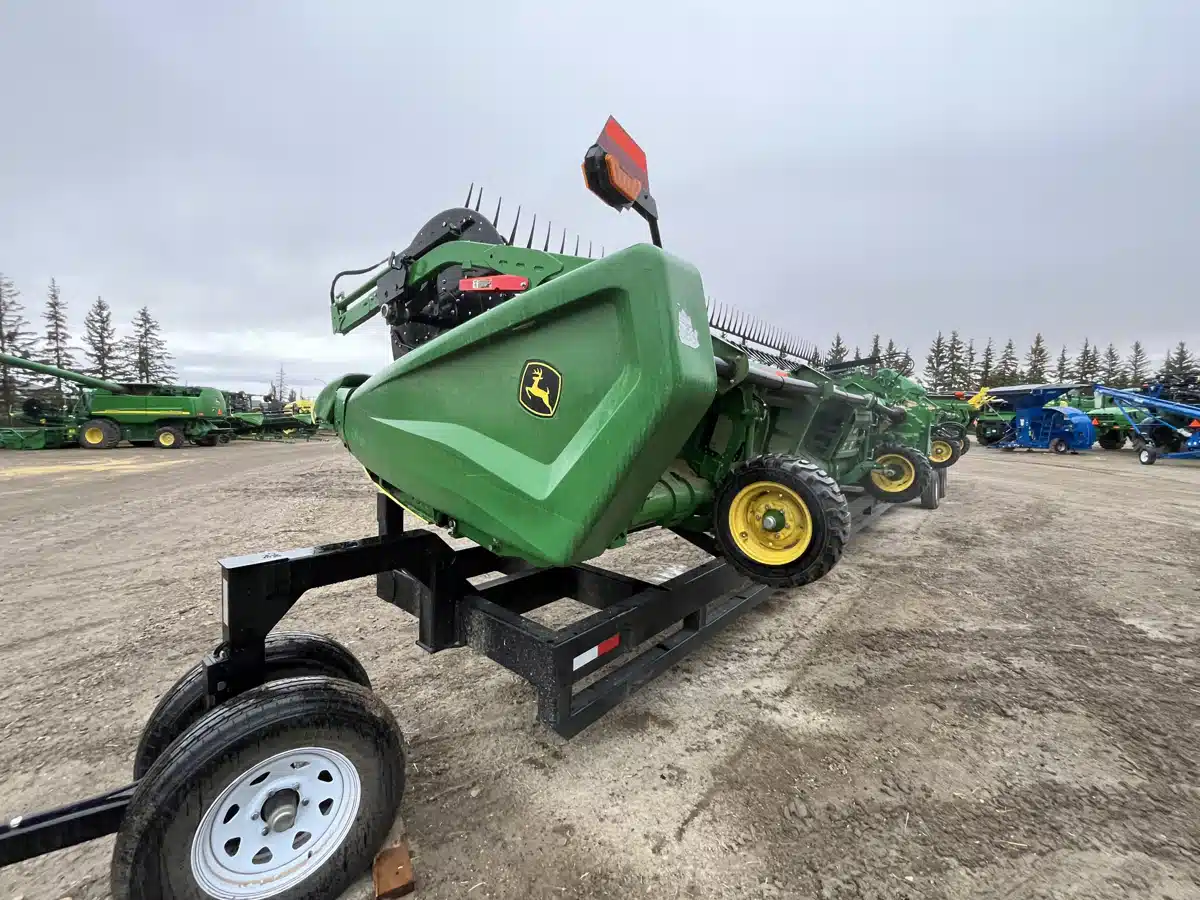 Gallery image 2 for Used 2022 John Deere HD50F Header Combine