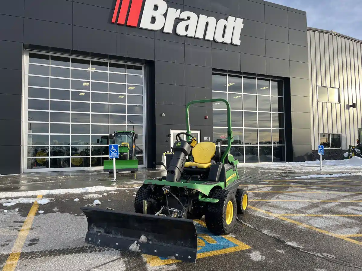 Gallery image 2 for Used 2017 John Deere 1580 Mower - Front Deck