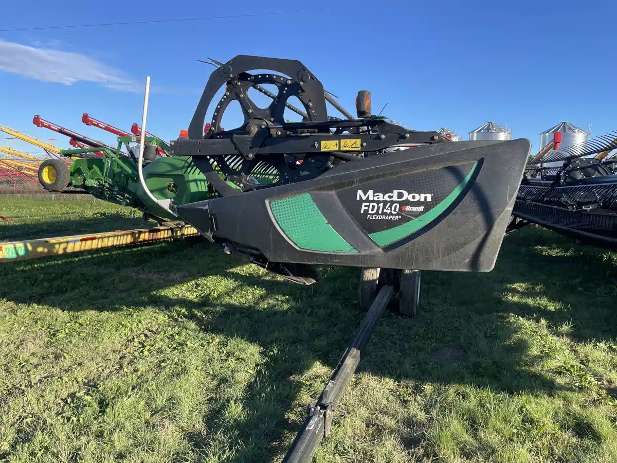 Gallery image 2 for Used 2018 MacDon FD140 Header - Flex Draper