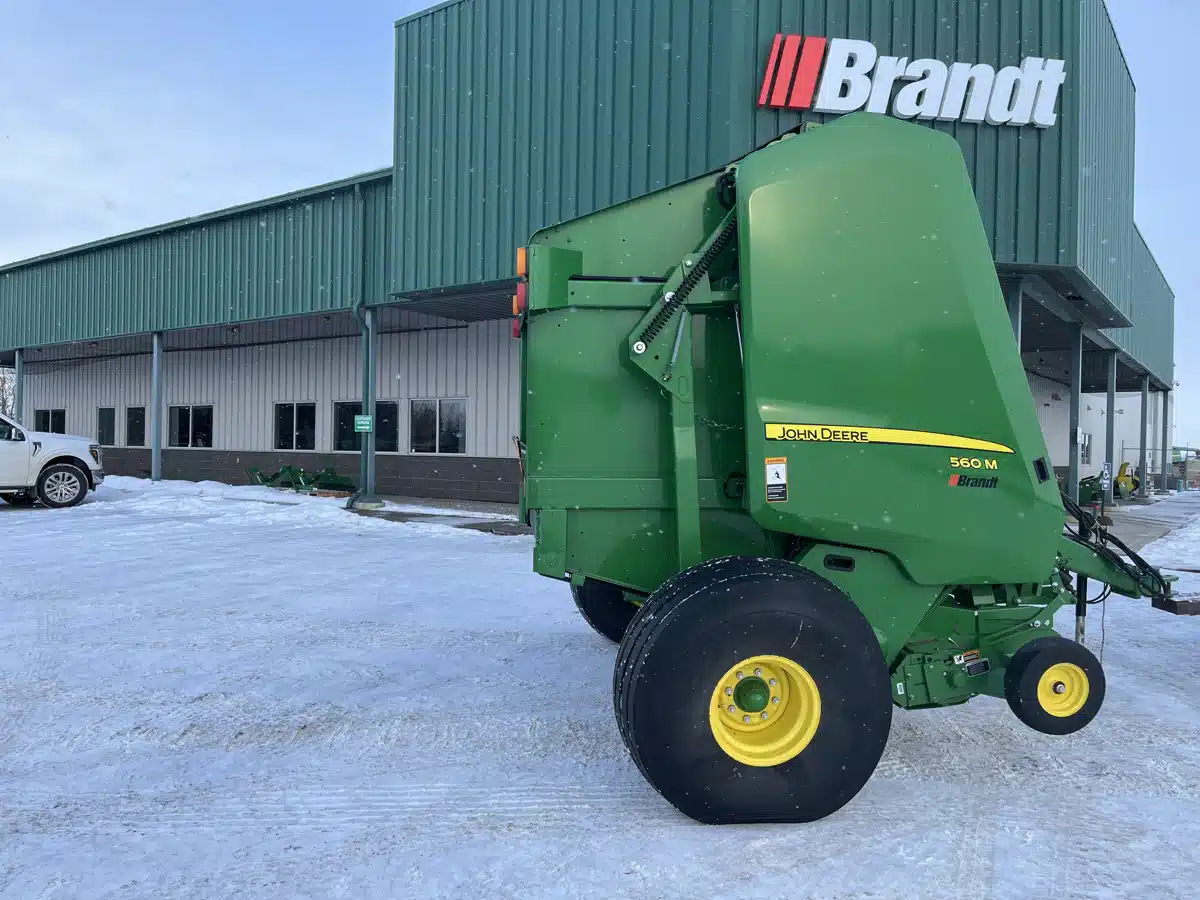 Gallery image 2 for Used 2021 John Deere 560M Round Baler