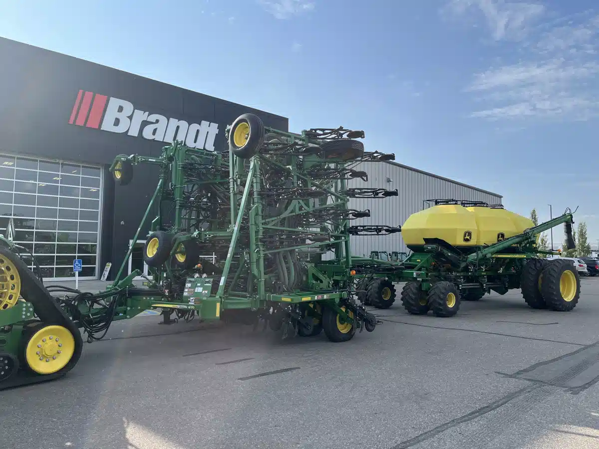 Gallery image 1 for Used 2018 John Deere 1870 Air Drill