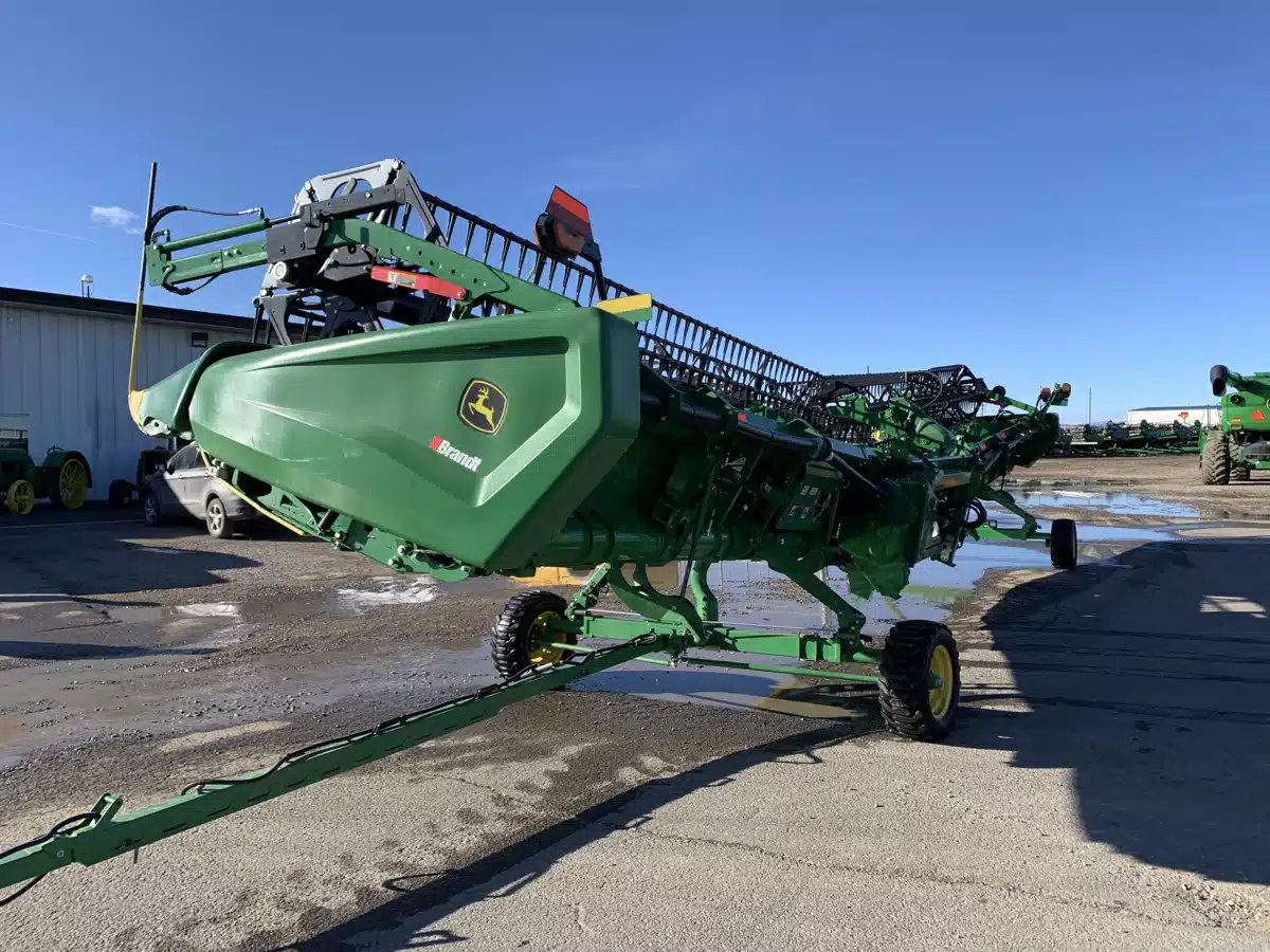 Gallery image 2 for Used 2022 John Deere HD45F Header Combine
