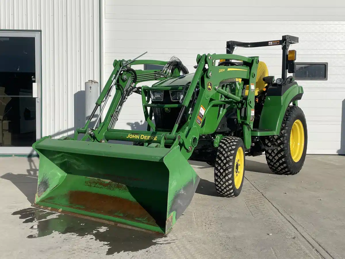 Gallery image 1 for 2022 John Deere 2038R Tractor