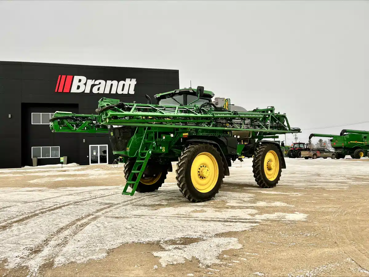 Gallery image 1 for Used 2024 John Deere 616R Sprayer - Self Propelled