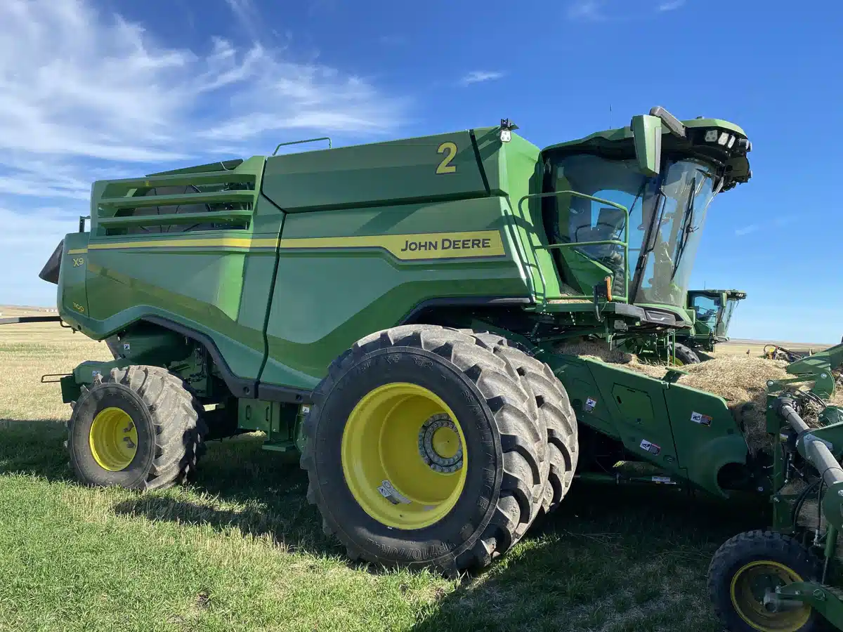Gallery image 2 for Used 2023 John Deere X9 1100 Combine