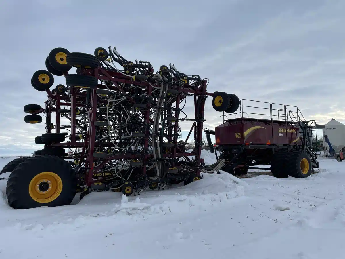 Gallery image 2 for Used 2016 Väderstad 8012 Air Drill