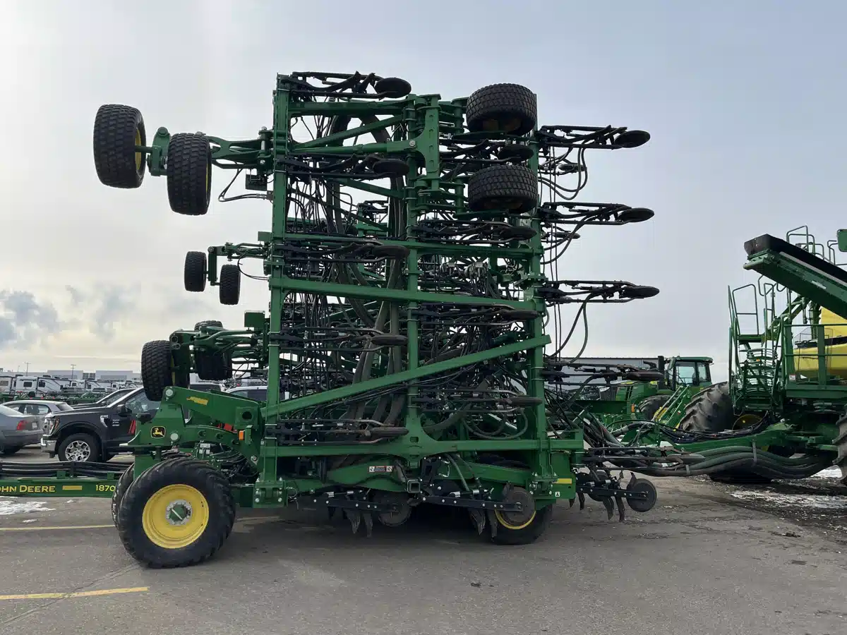 Gallery image 2 for Used 2019 John Deere 1870 Air Drill