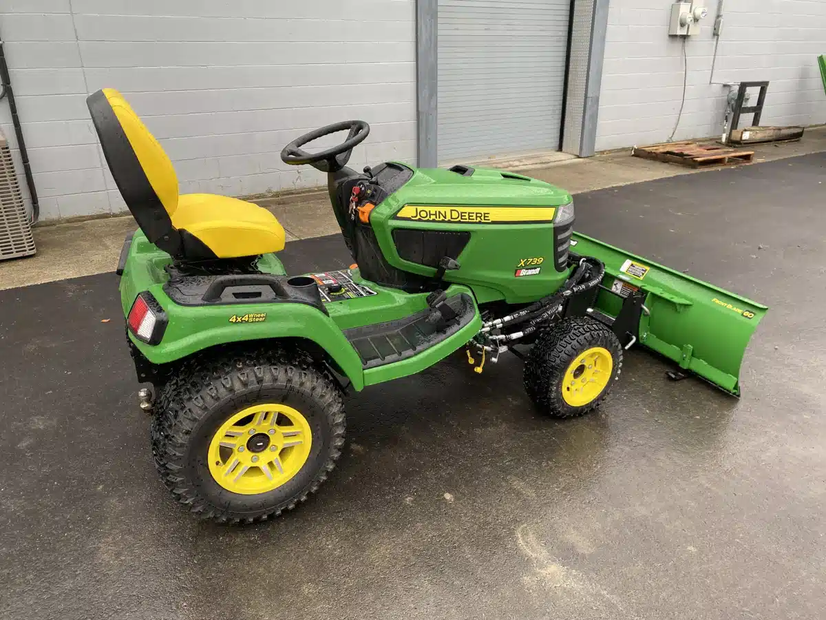 Gallery image 2 for Used 2023 John Deere X739 Lawn Tractor