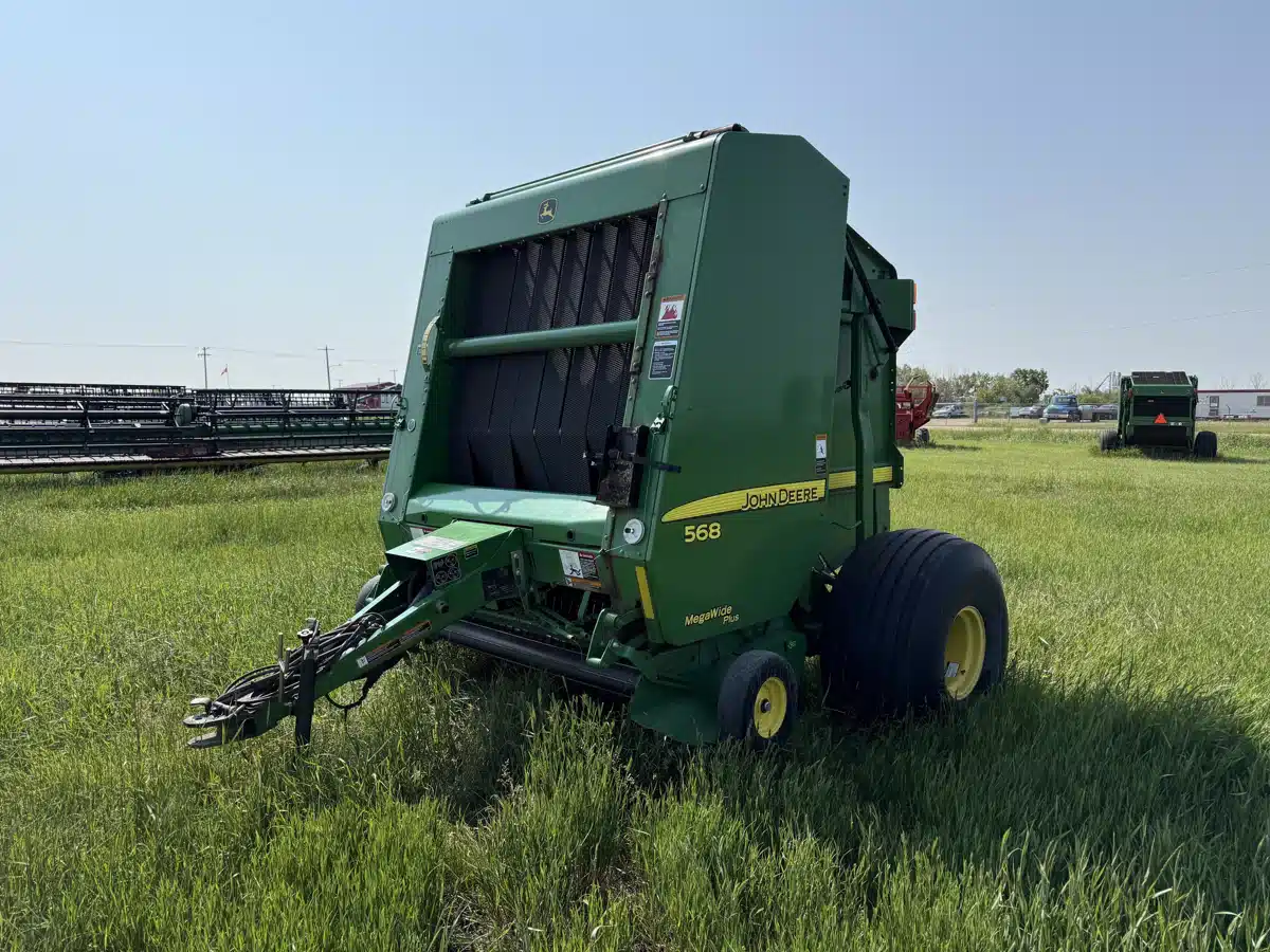 Gallery image 1 for Used 2011 John Deere 568 Round Baler