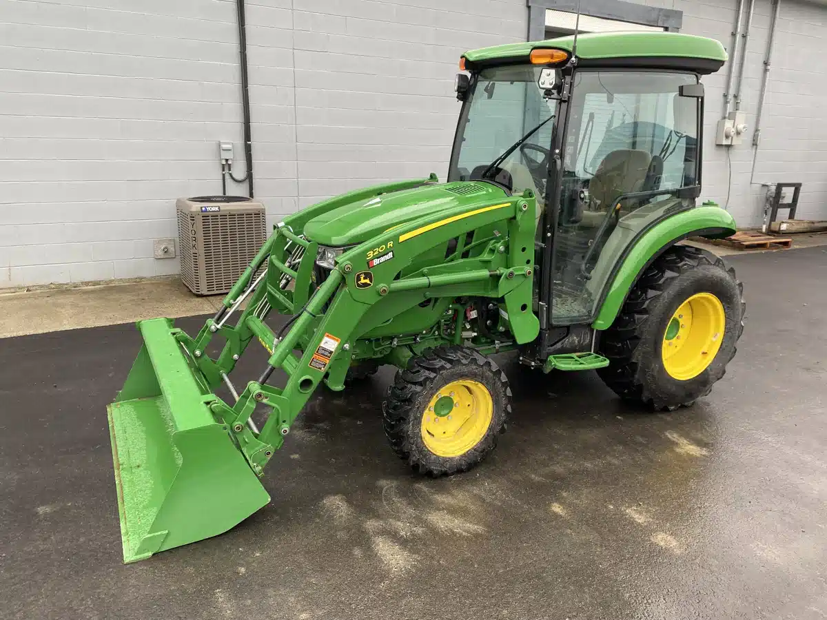Gallery image 1 for Used 2024 John Deere 3046R Tractor