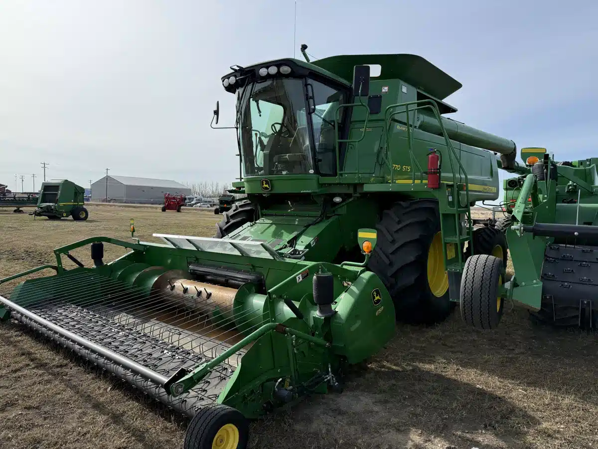 Gallery image 1 for Used 2008 John Deere 9770 STS Combine