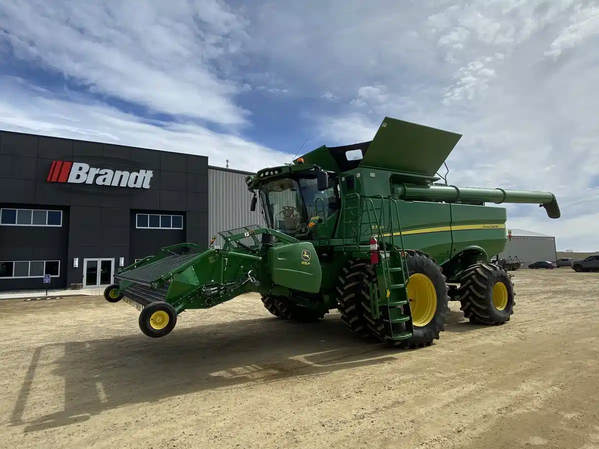 Gallery image 1 for Used 2019 John Deere S790 Combine