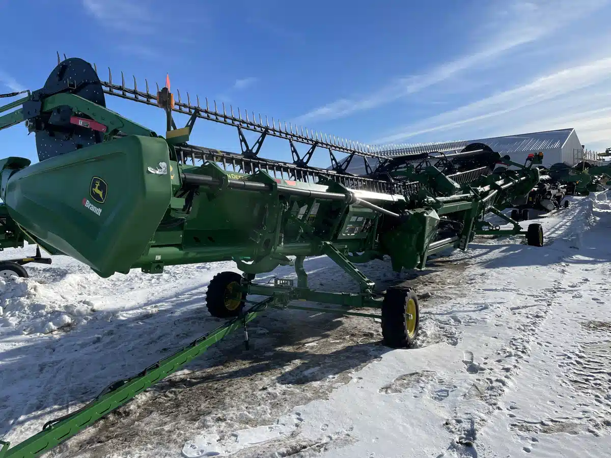 Gallery image 2 for Used 2022 John Deere HD45R Header Combine