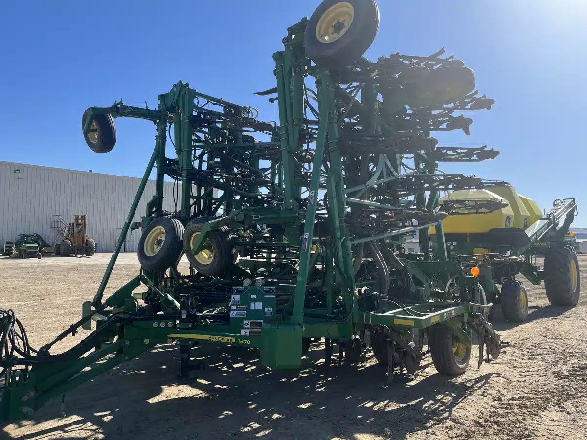 Gallery image 1 for Used 2010 John Deere 1870 Air Drill