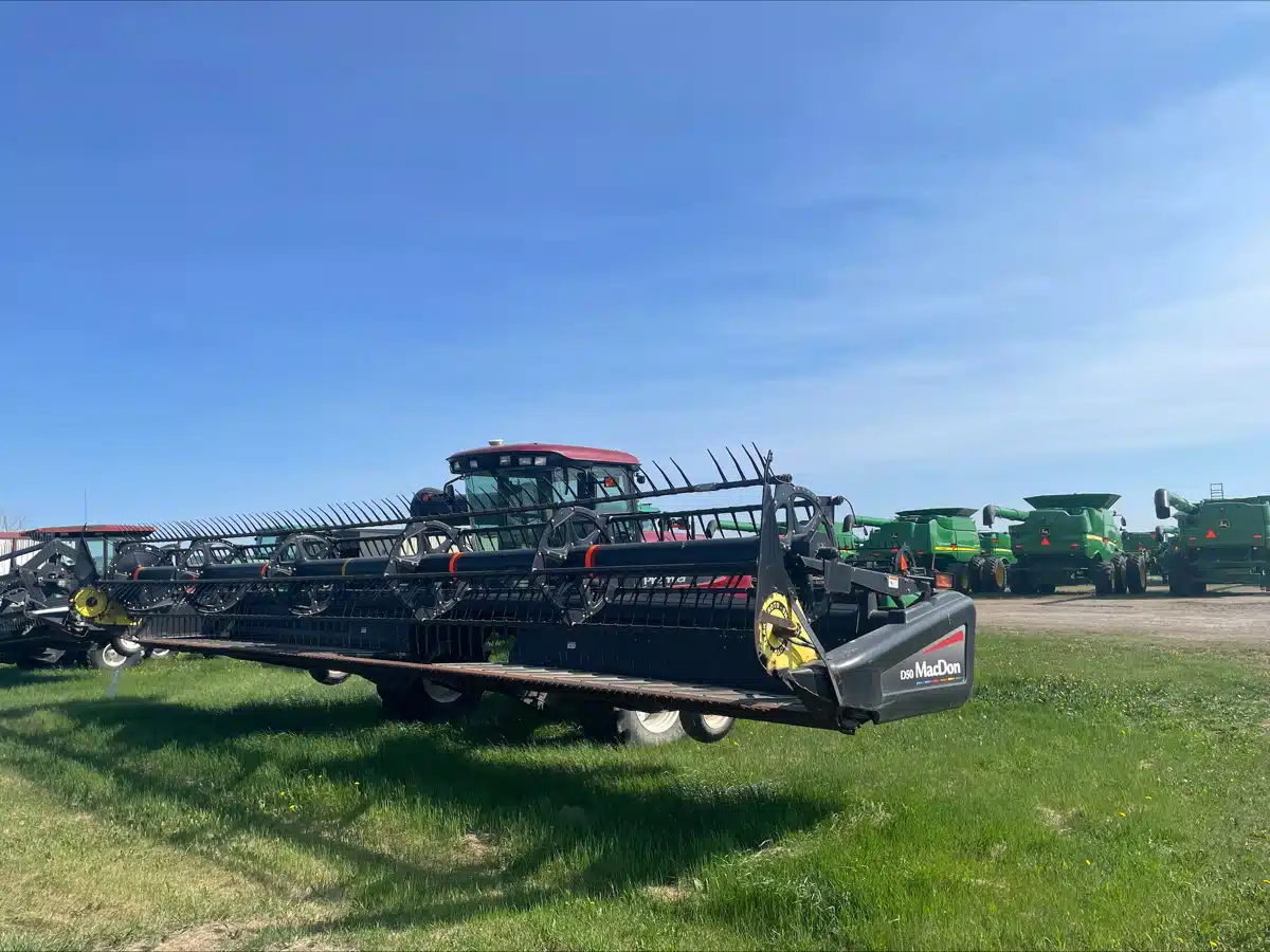 Gallery image 1 for Used 2009 Premier M100 Windrower