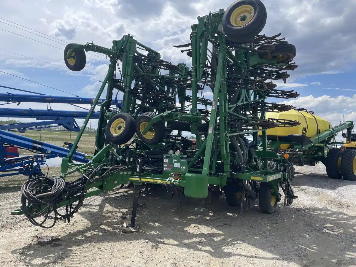 Gallery image 1 for Used 2012 John Deere 1870 Air Drill