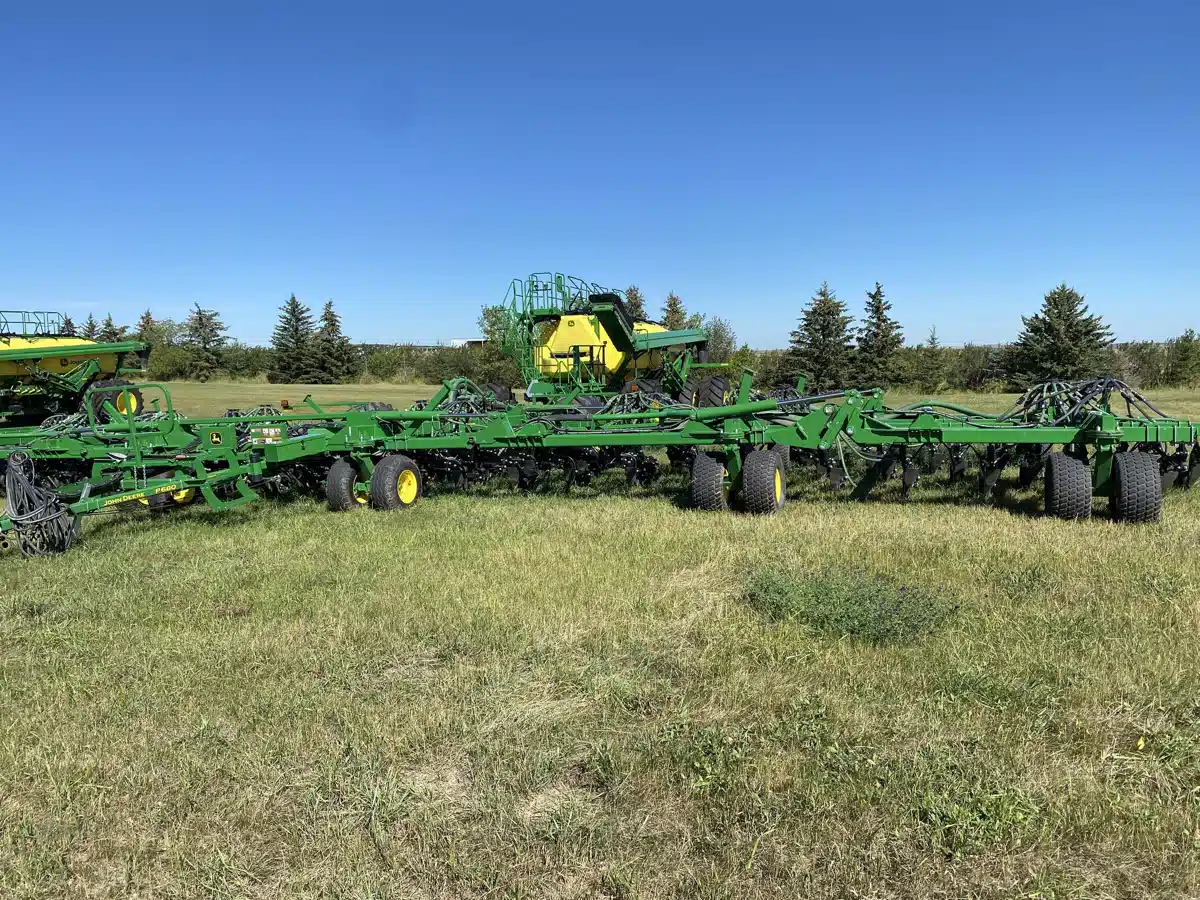 Gallery image 2 for Used 2023 John Deere P680 Air Drill