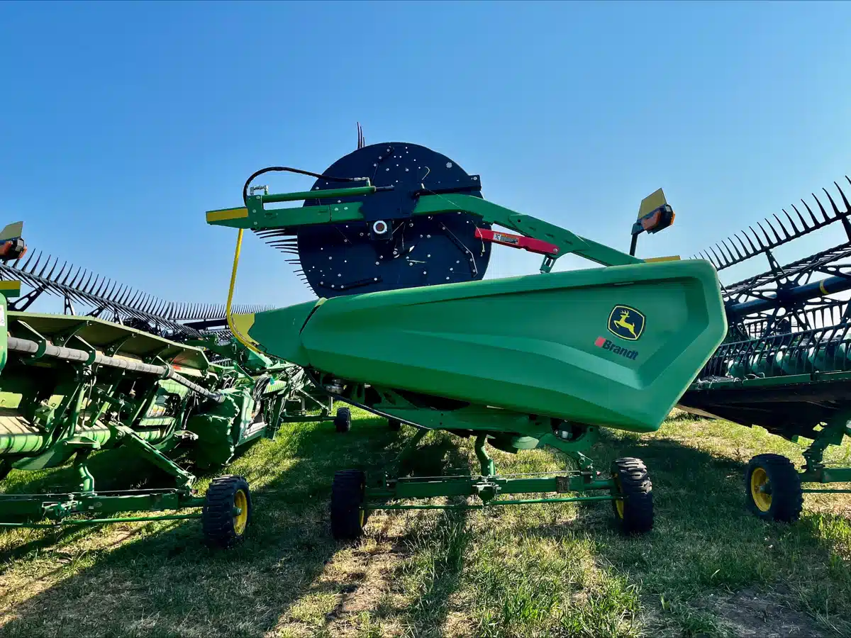 Gallery image 1 for Used 2024 John Deere HD45R Header - Draper