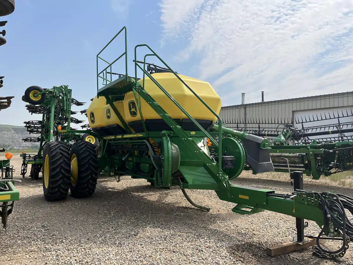 Gallery image 2 for Used 2018 John Deere 1870 Air Drill