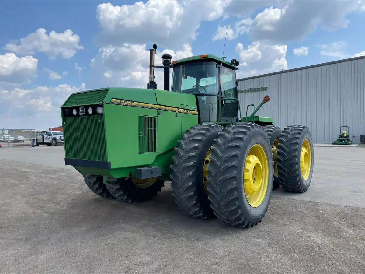 Gallery image 1 for Used 1995 John Deere 8970 Tractor