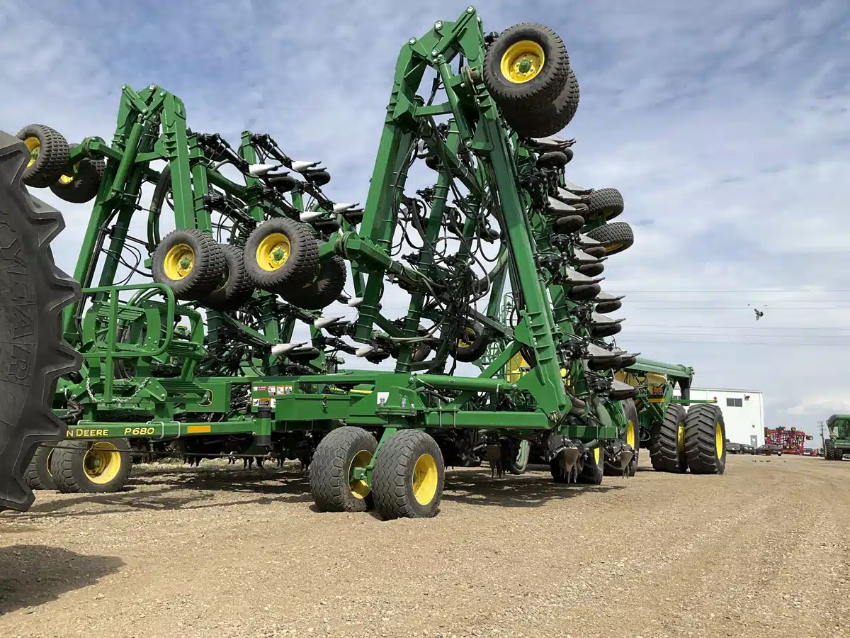 Gallery image 1 for Used 2023 John Deere P680 Air Drill