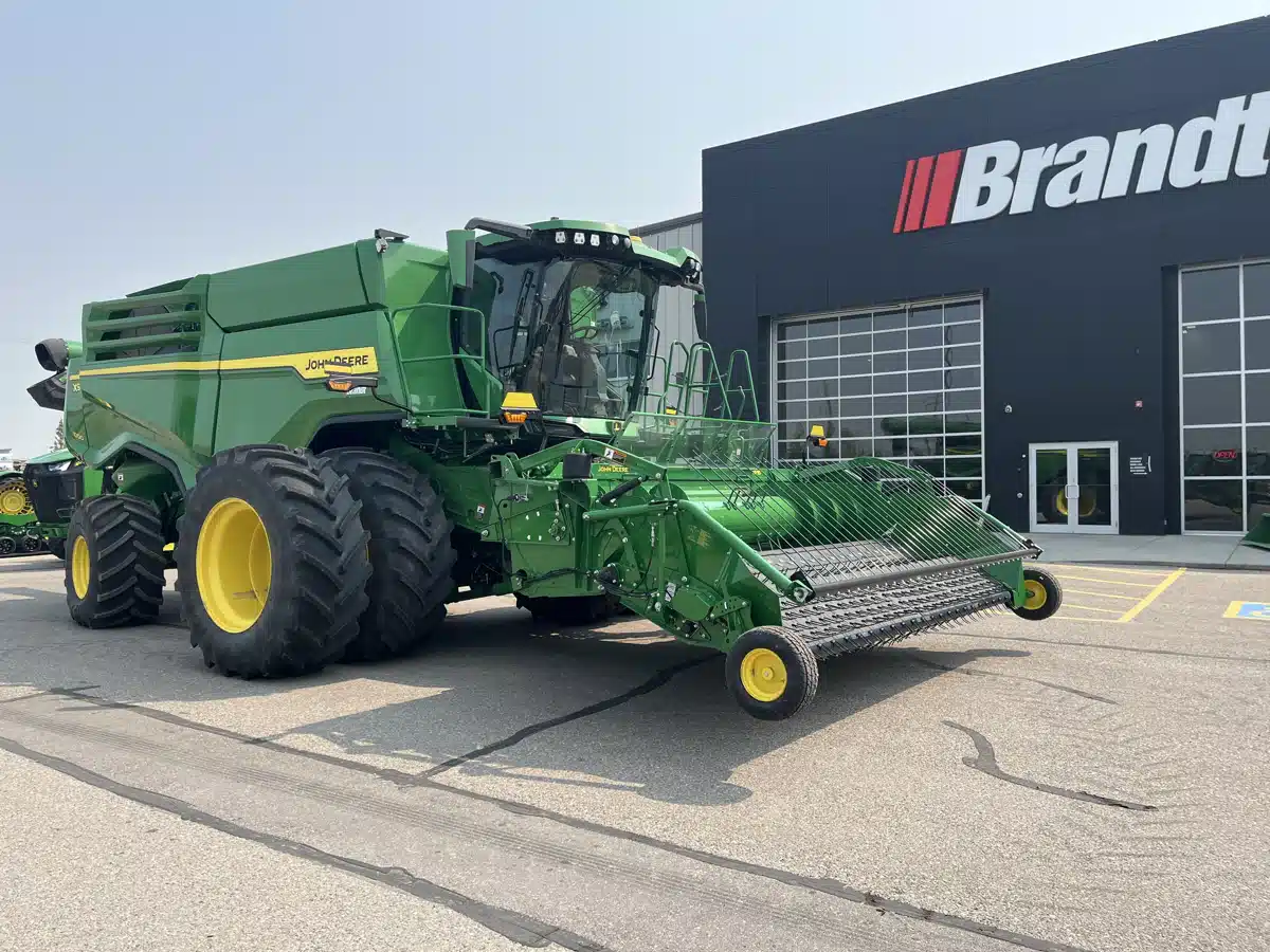 Gallery image 1 for Used 2024 John Deere X9 1000 Combine