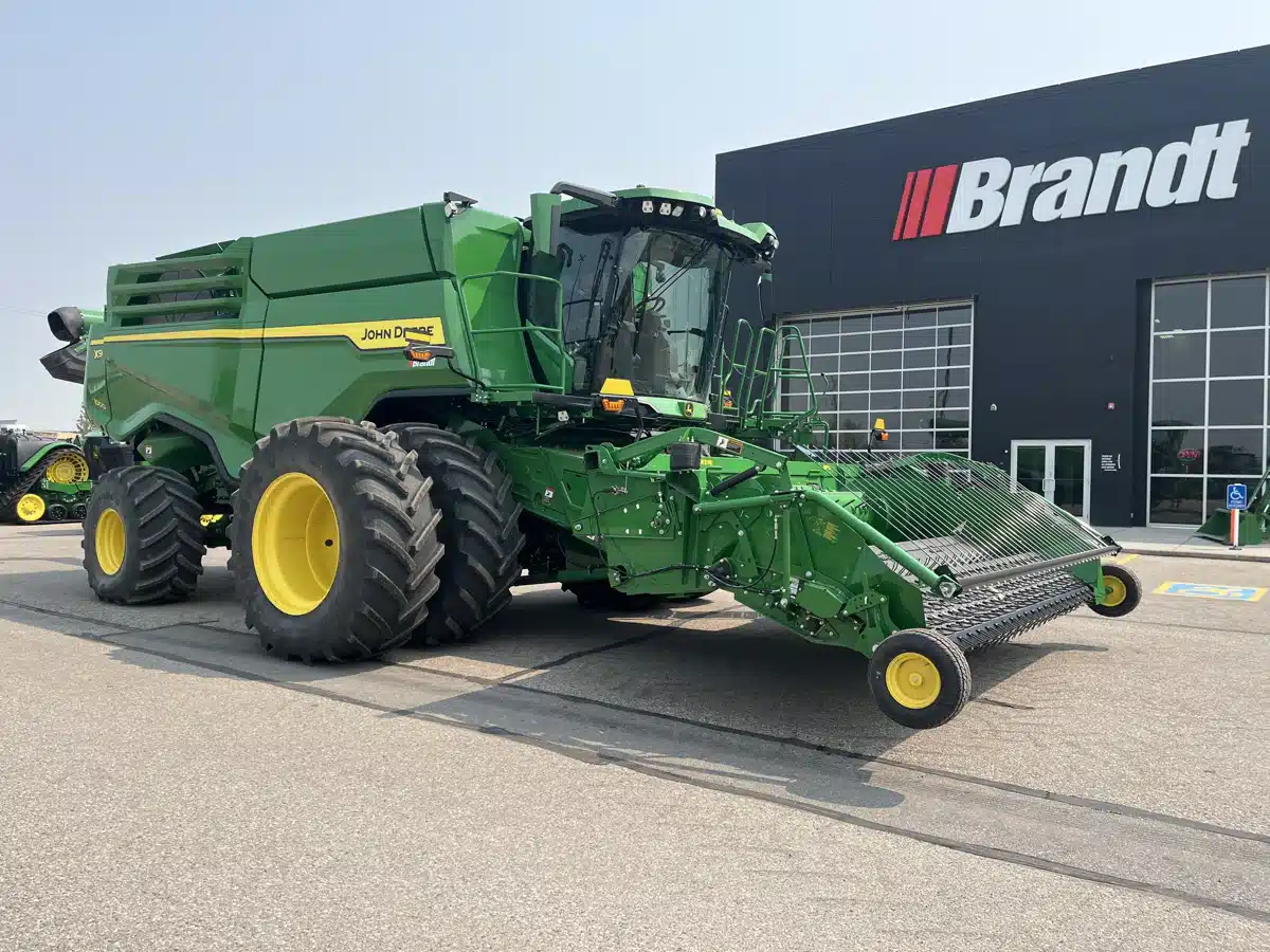 Gallery image 2 for Used 2024 John Deere X9 1000 Combine