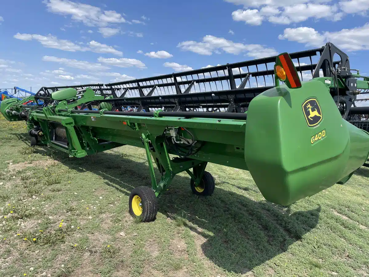 Gallery image 2 for Used 2015 John Deere 640FD Harvester