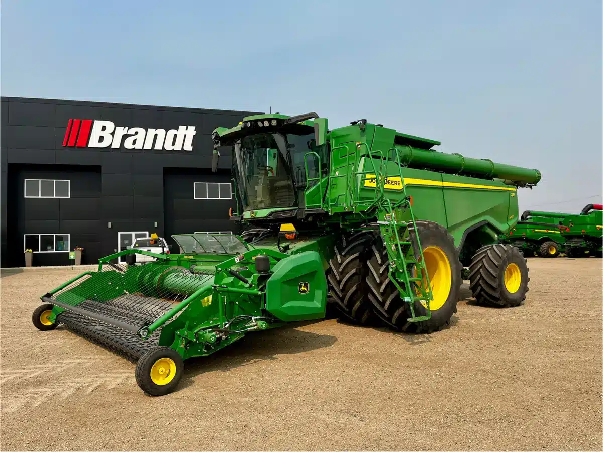 Gallery image 1 for Used 2023 John Deere X9 1100 Combine
