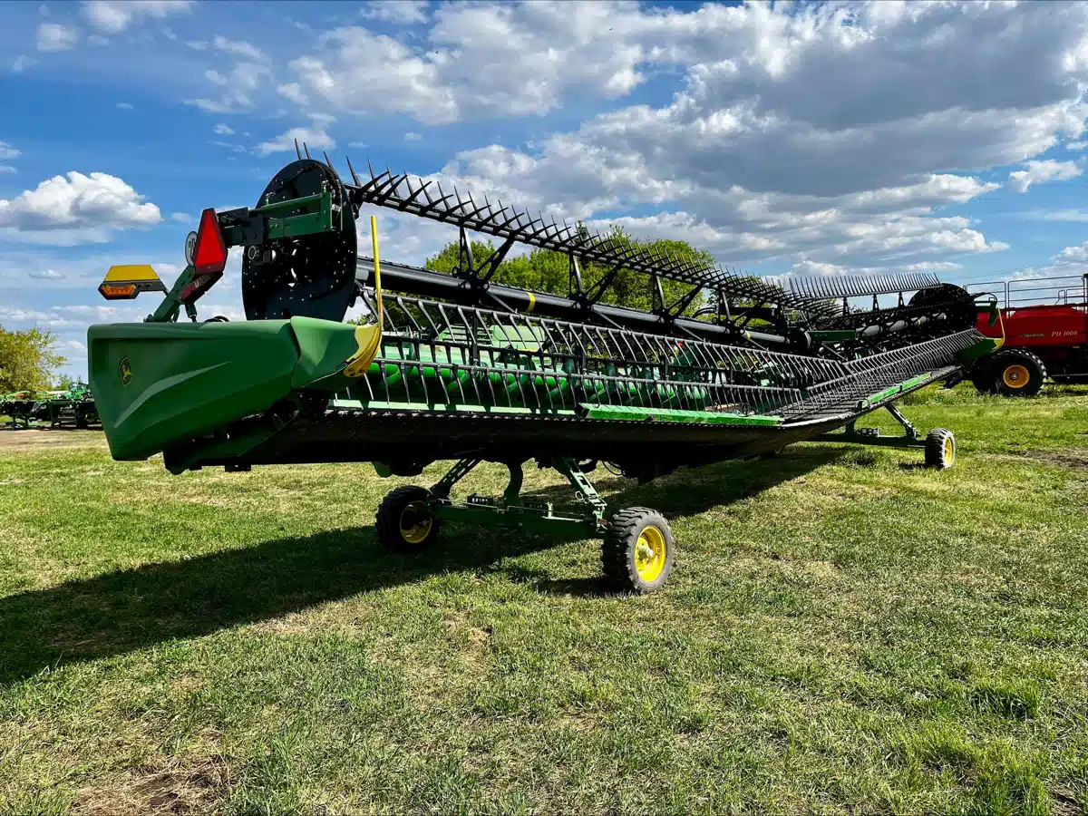 Gallery image 2 for Used 2024 John Deere HD45R Header Combine