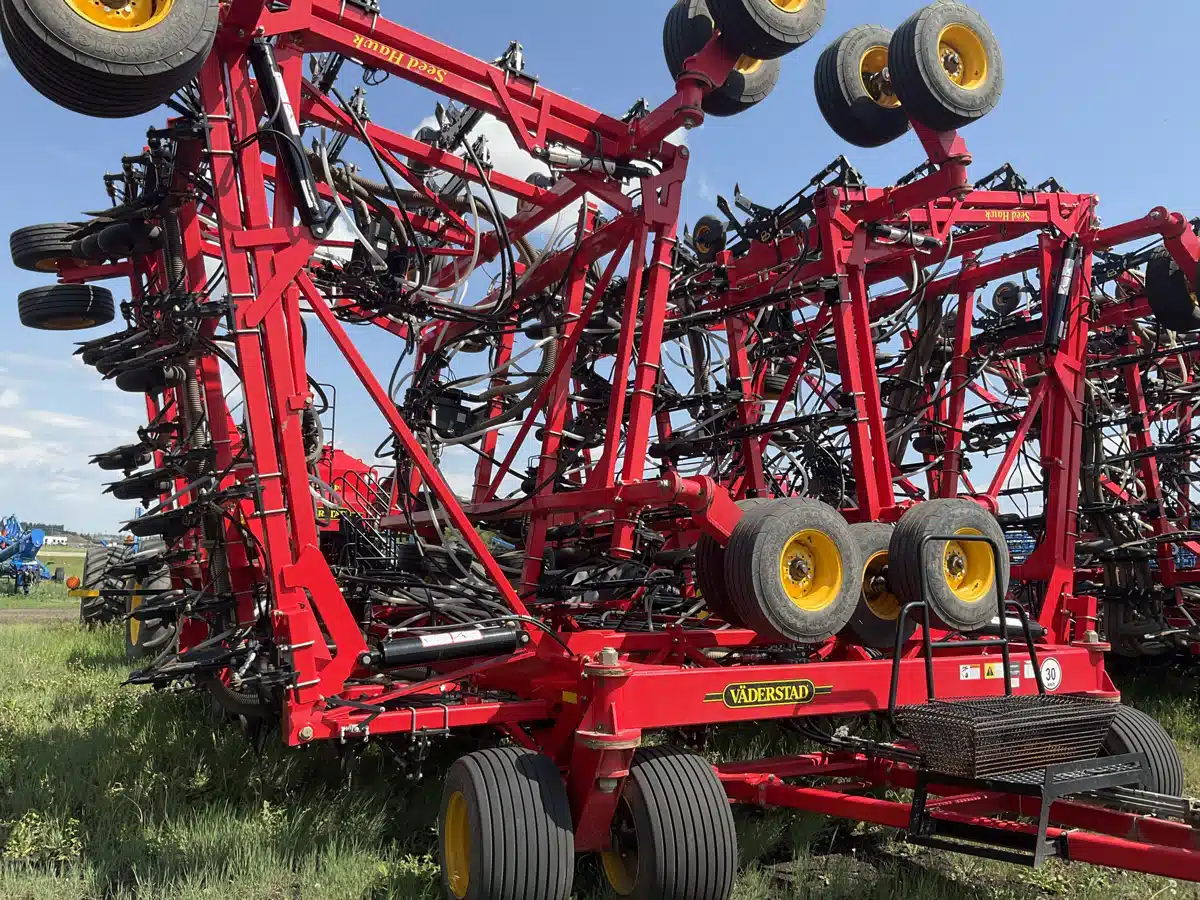 Gallery image 2 for Used 2021 Väderstad 8412 Air Drill