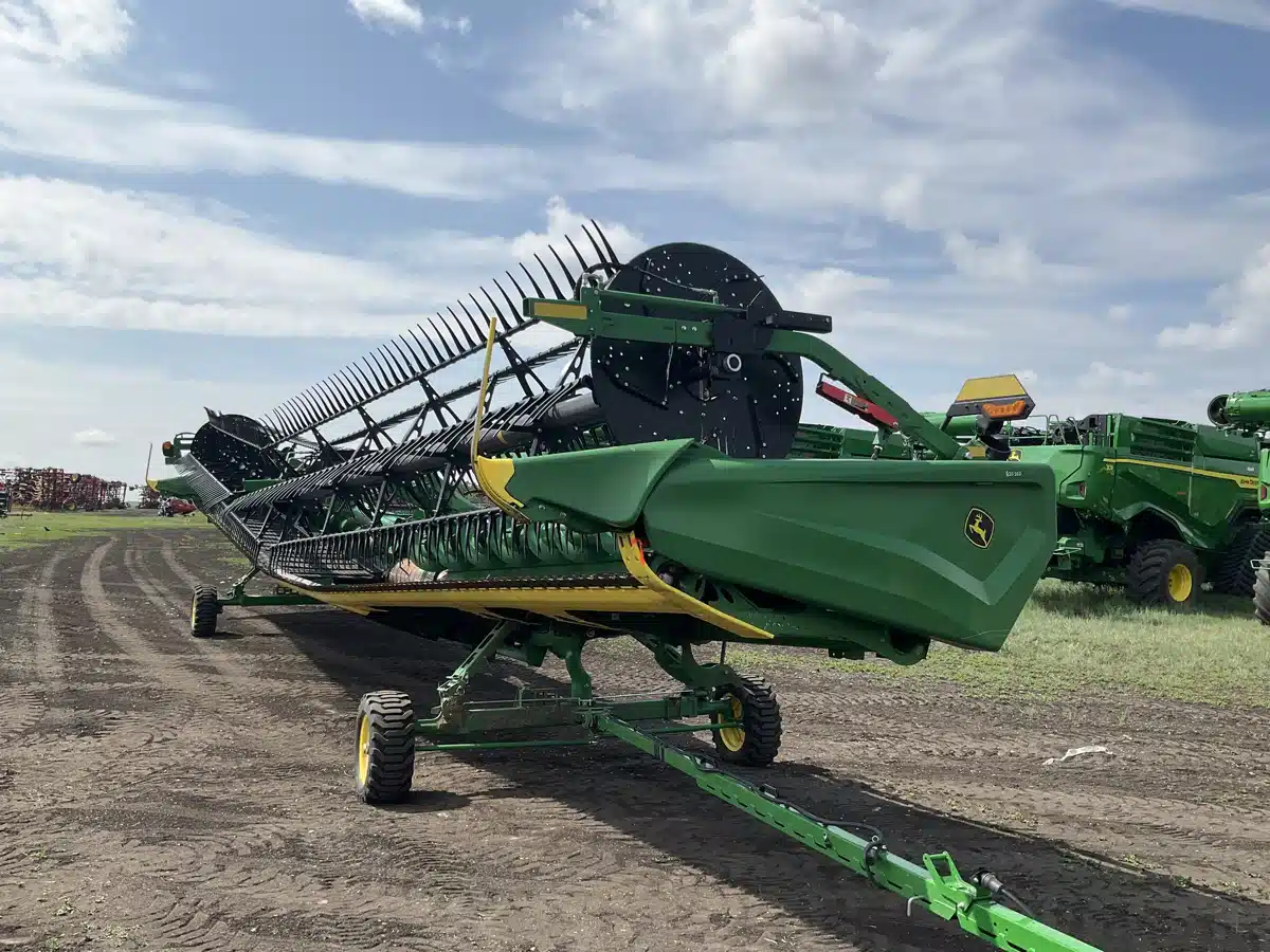 Gallery image 1 for Used 2022 John Deere HD45R Header Combine